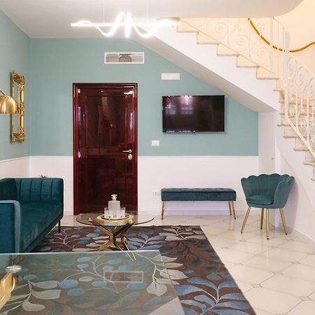 Albergo Diffuso Dimora Rossi Charme B&B Turi Exterior photo
